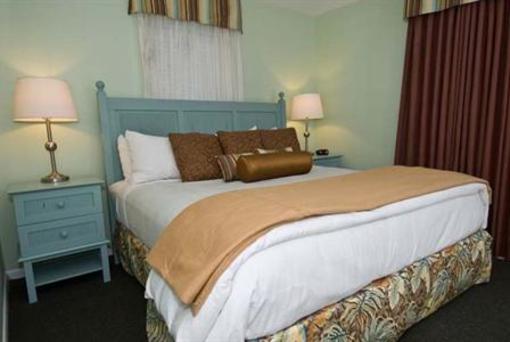 фото отеля South Palm Suites