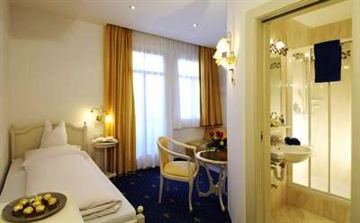 фото отеля Hotel Kastelruth