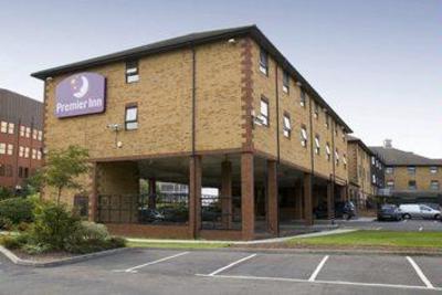 фото отеля Premier Inn Romford Central London