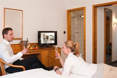 фото отеля Hotel Motodrom Hockenheim