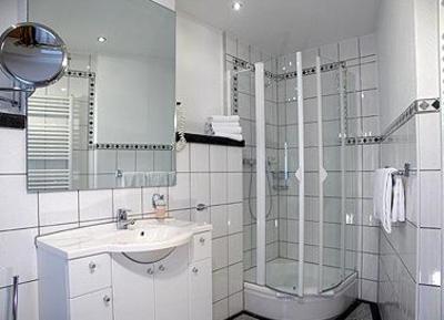 фото отеля Ambient Hotel Zum Schwan