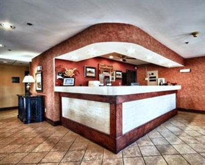фото отеля Christopher Inn & Suites