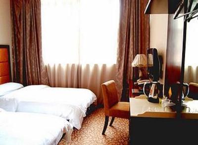 фото отеля Tongyi Business Hotel Kunming Railway Station