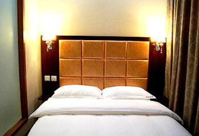 фото отеля Tongyi Business Hotel Kunming Railway Station