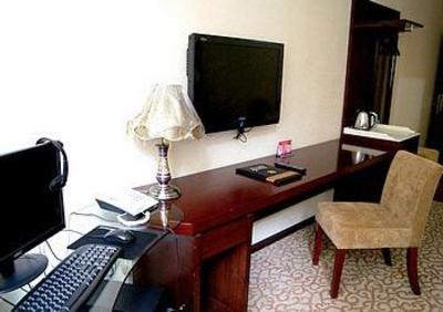 фото отеля Tongyi Business Hotel Kunming Railway Station