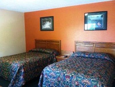 фото отеля Knights Inn Horseheads