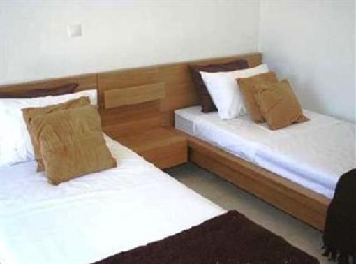 фото отеля Vale Hotel Hull