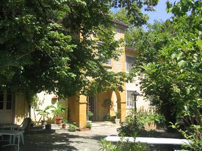 фото отеля Hôtel Le Petit Chaperon Rouge Coux-et-Bigaroque