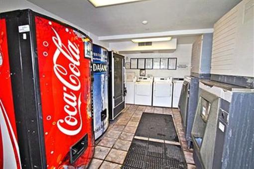 фото отеля Motel 6 Corona