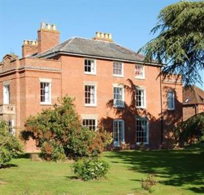 фото отеля Elm Lodge Ludlow (England)