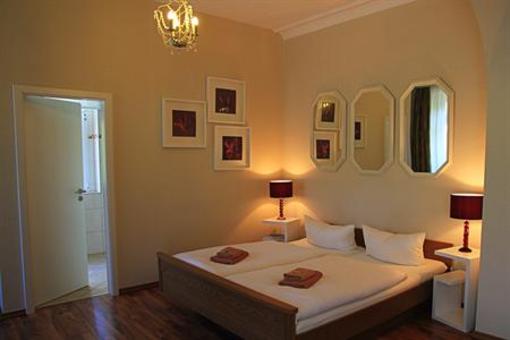 фото отеля Pension Villa Angelika Dresden