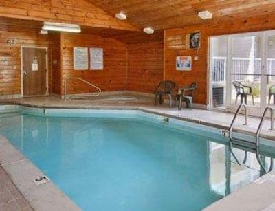 фото отеля Ramada Limited Maggie Valley