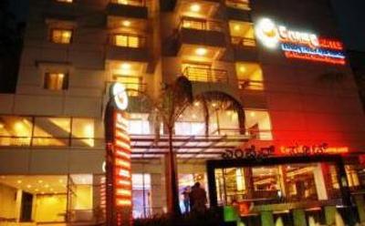 фото отеля Empire Suites Apartments Bangalore