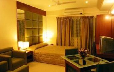 фото отеля Empire Suites Apartments Bangalore