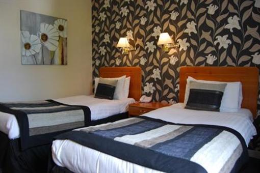 фото отеля Tontine Hotel