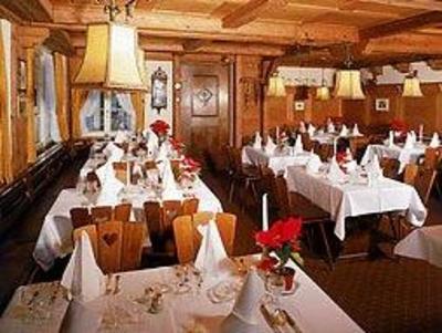 фото отеля Hotel Sonne Andermatt