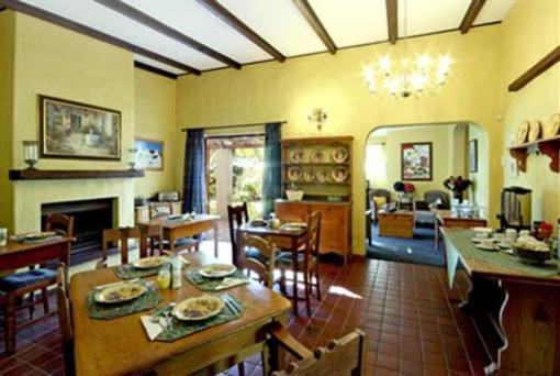 фото отеля Be My Guest Lodge
