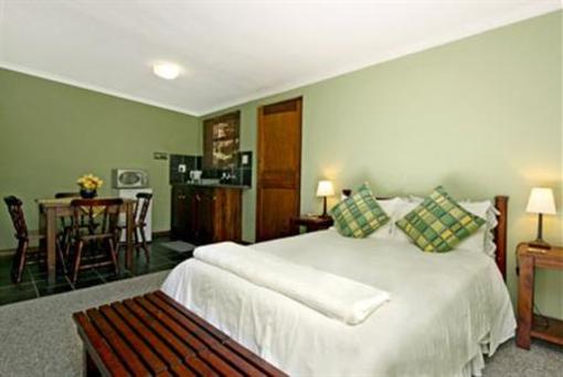 фото отеля Be My Guest Lodge