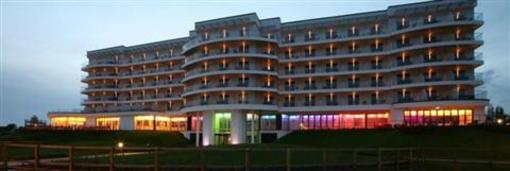 фото отеля Butlins Resort Bognor Regis