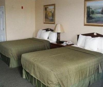 фото отеля Quality Inn Laurinburg