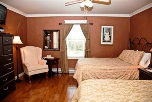 фото отеля Carriage House Inn Grand Falls