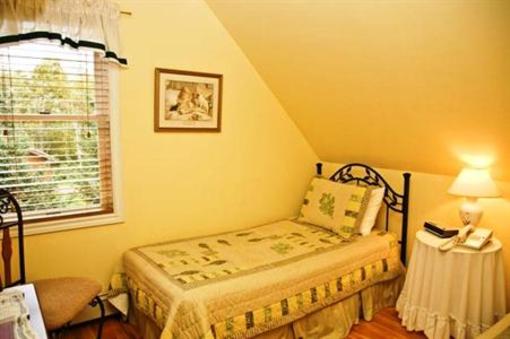 фото отеля Carriage House Inn Grand Falls