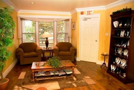 фото отеля Carriage House Inn Grand Falls