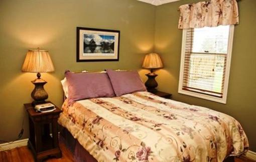фото отеля Carriage House Inn Grand Falls