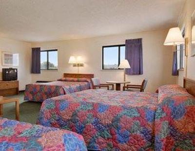 фото отеля Super 8 Grand Island