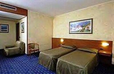 фото отеля Hotel Cortijo Santa-Cruz
