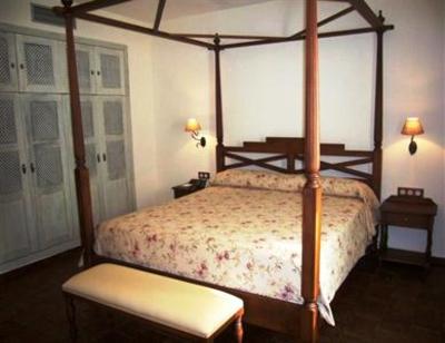 фото отеля Hotel Cortijo Santa-Cruz