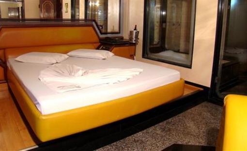 фото отеля Love Time Motel
