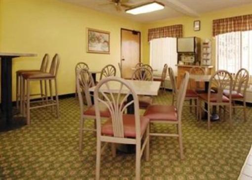 фото отеля Sleep Inn & Suites Columbus (Nebraska)