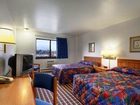 фото отеля Super 8 Waukesha
