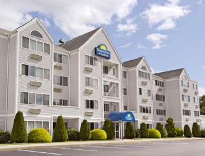 фото отеля Days Inn And Suites Groton