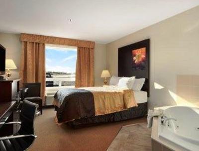 фото отеля Super 8 Innisfail