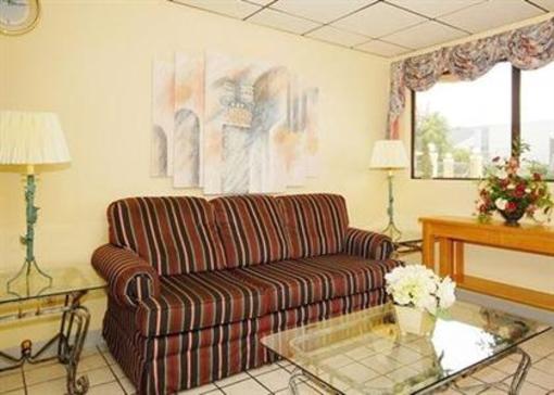 фото отеля Econo Lodge Airport Chattanooga