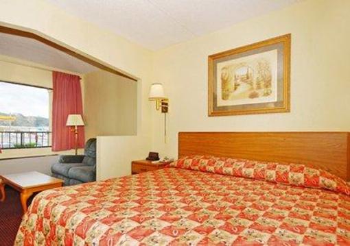 фото отеля Econo Lodge Airport Chattanooga