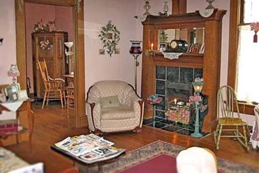 фото отеля Homespun Country Inn