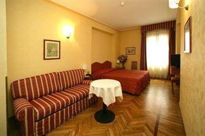 фото отеля Hotel Cavour Rapallo
