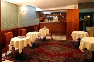 фото отеля Hotel Cavour Rapallo