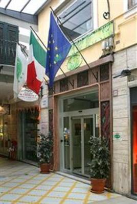 фото отеля Hotel Cavour Rapallo