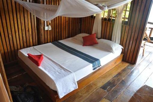 фото отеля The Cove Beach Bungalows