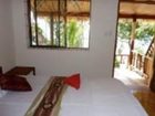 фото отеля The Cove Beach Bungalows