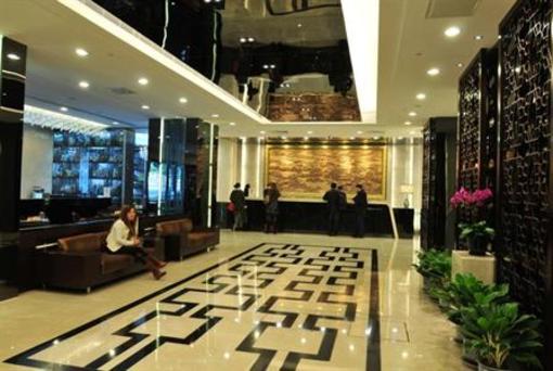 фото отеля Hotel Beverly Plaza