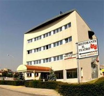 фото отеля Donizetti Hotel