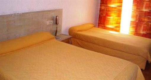 фото отеля Hotel De Paris Montpellier