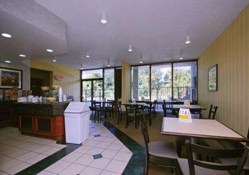 фото отеля Quality Inn Fort Pierce