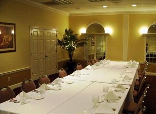 фото отеля BEST WESTERN White Columns Inn