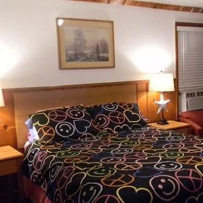 фото отеля Holiday Motel Bend